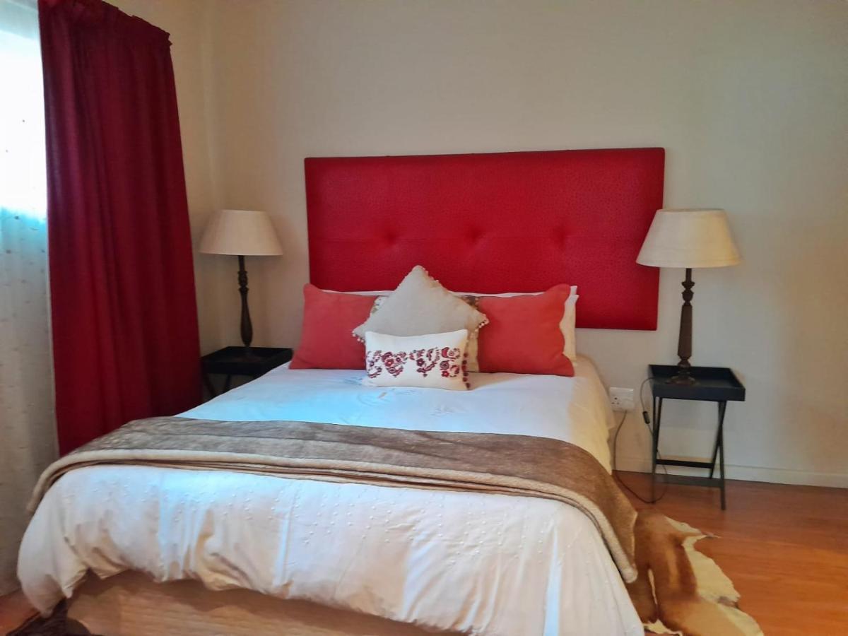 Annie'S Boutique Guesthouse And Garden Spa Hartbeespoort Exterior foto