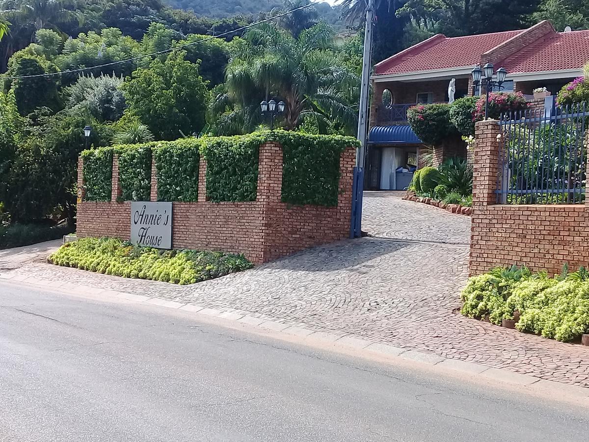 Annie'S Boutique Guesthouse And Garden Spa Hartbeespoort Exterior foto