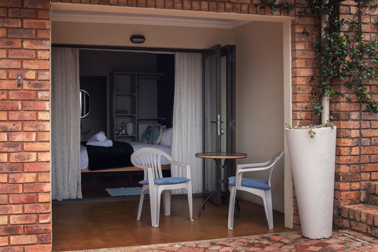 Annie'S Boutique Guesthouse And Garden Spa Hartbeespoort Exterior foto